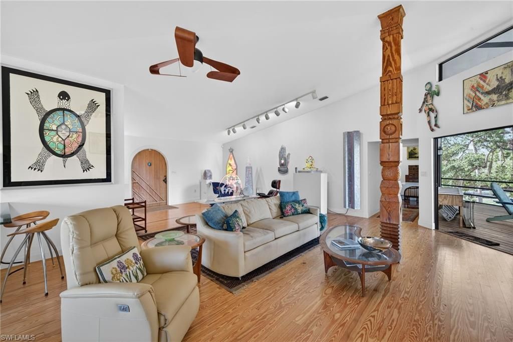 13290 Electron Dr, Fort Myers, FL 33908 Photo