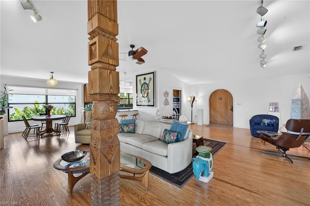 13290 Electron Dr, Fort Myers, FL 33908 Photo