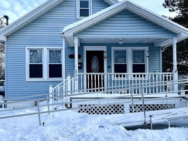 36 Garfield Avenue, Schenectady, NY 12304