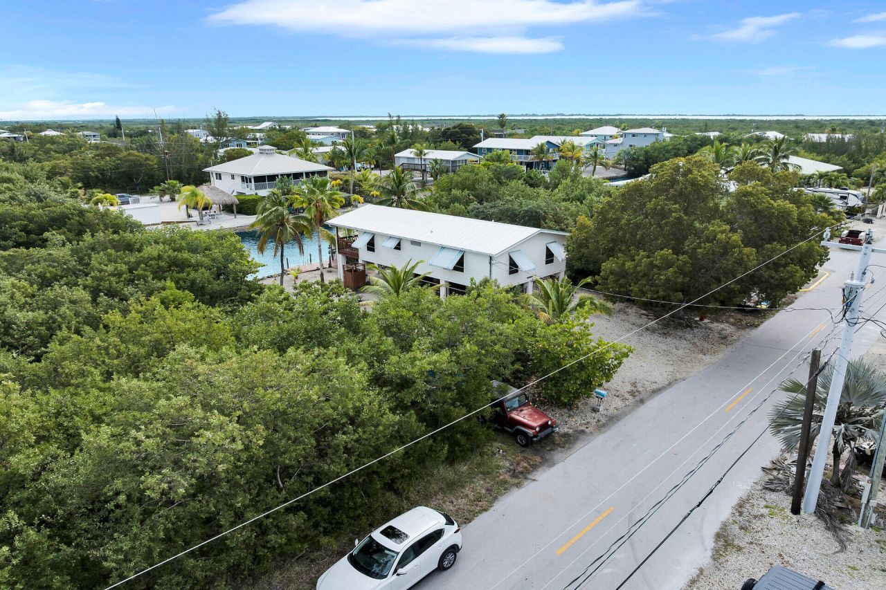 175 E Cahill Court, Big Pine Key, FL 33043 Photo