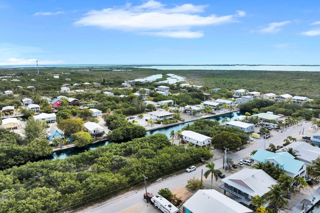 175 E Cahill Court, Big Pine Key, FL 33043 Photo