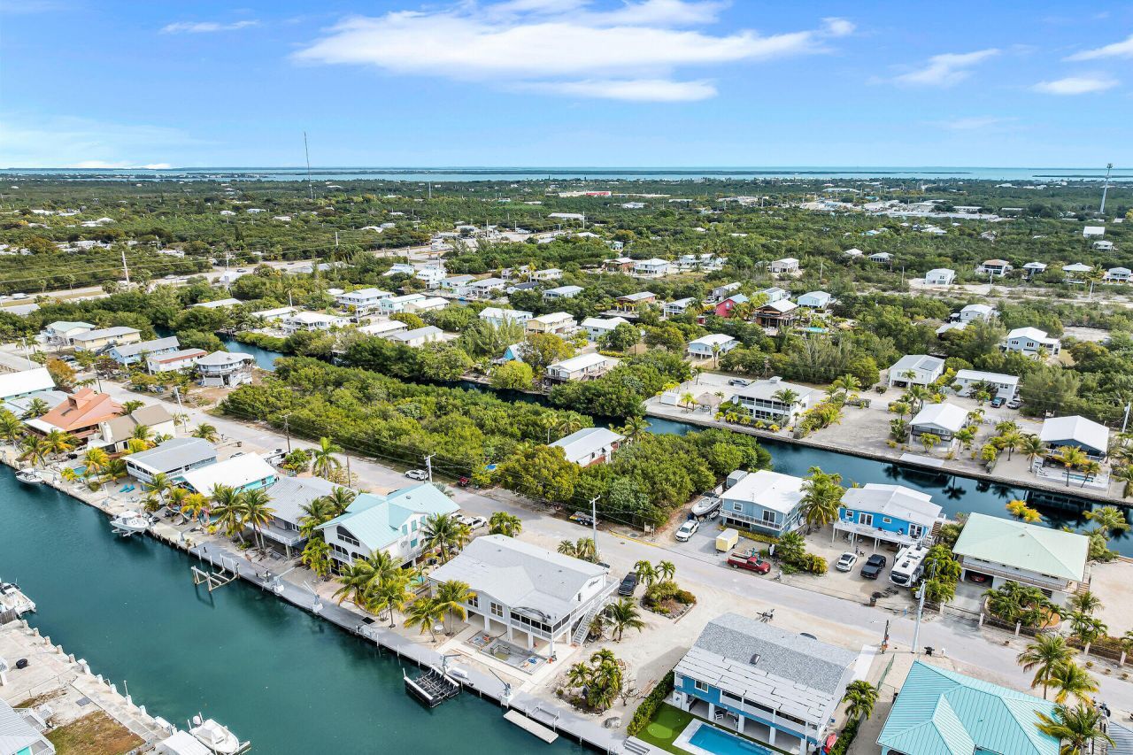 175 E Cahill Court, Big Pine Key, FL 33043 Photo