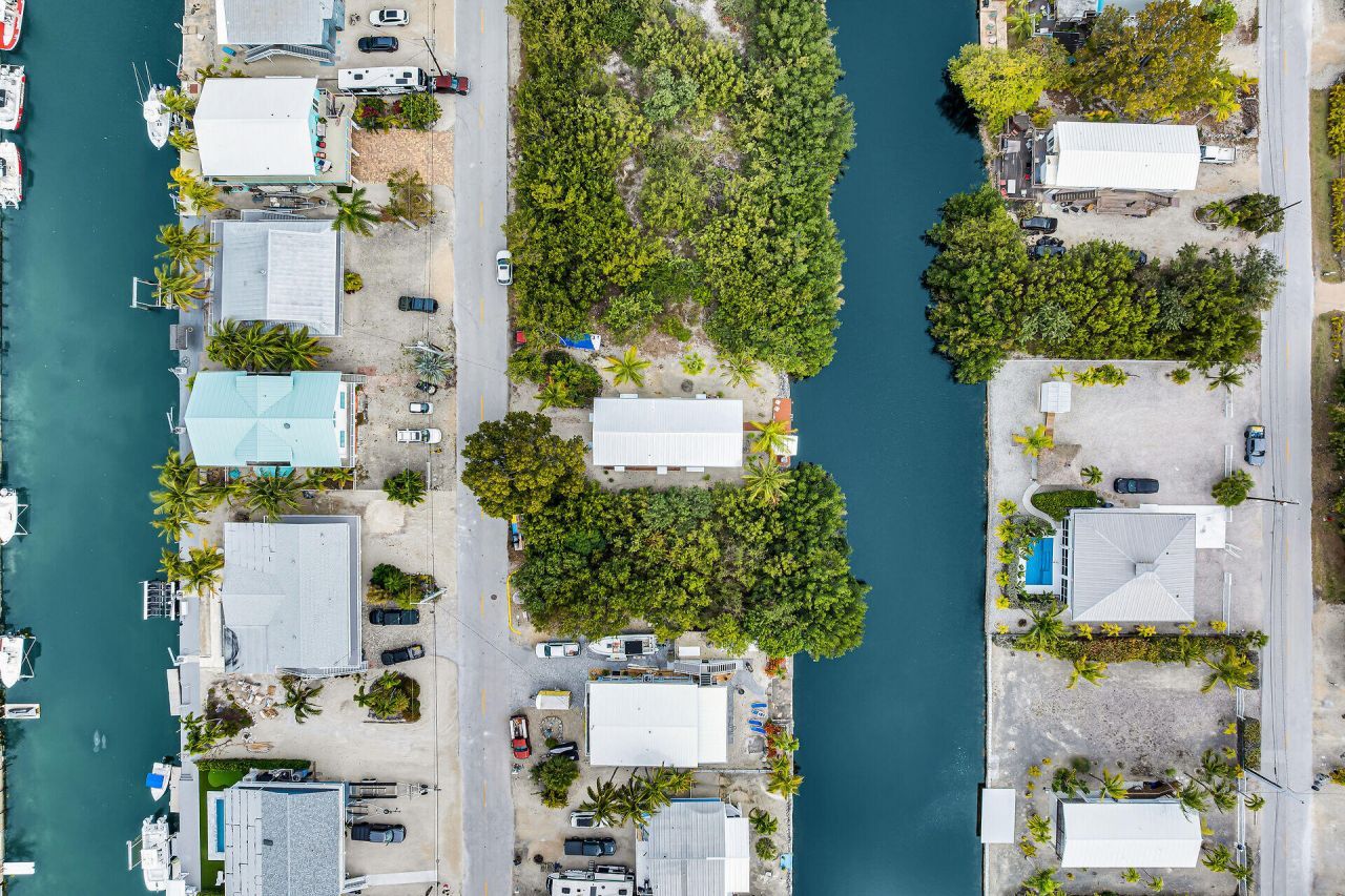 175 E Cahill Court, Big Pine Key, FL 33043 Photo
