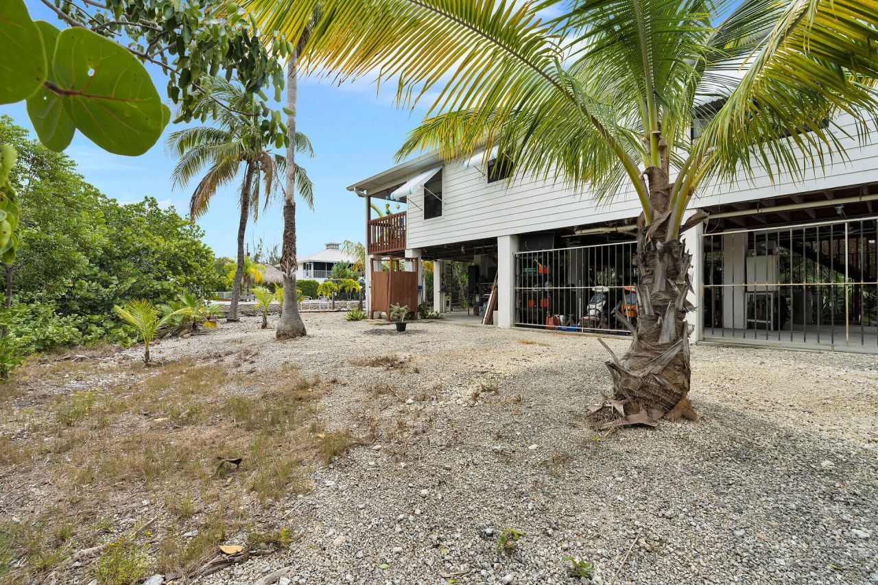 175 E Cahill Court, Big Pine Key, FL 33043 Photo