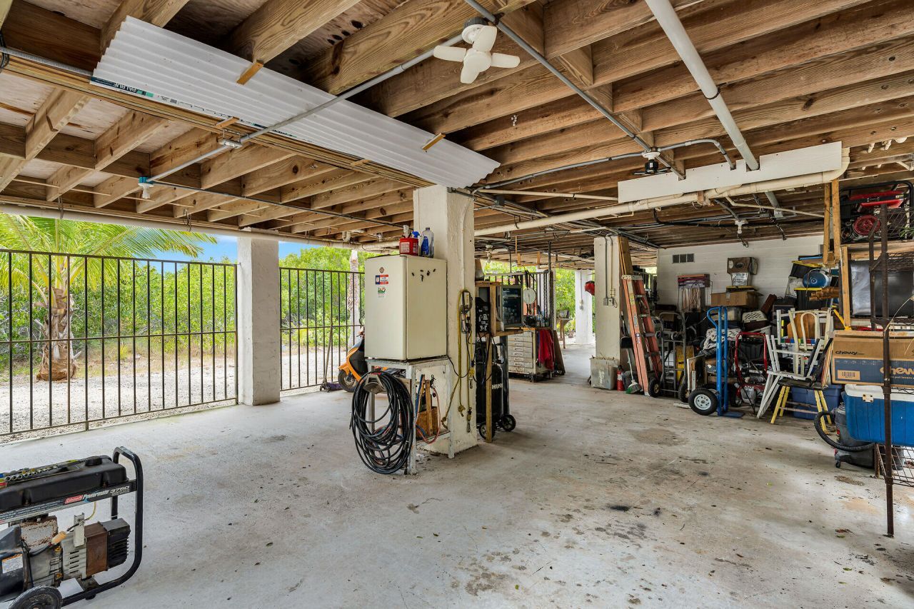 175 E Cahill Court, Big Pine Key, FL 33043 Photo