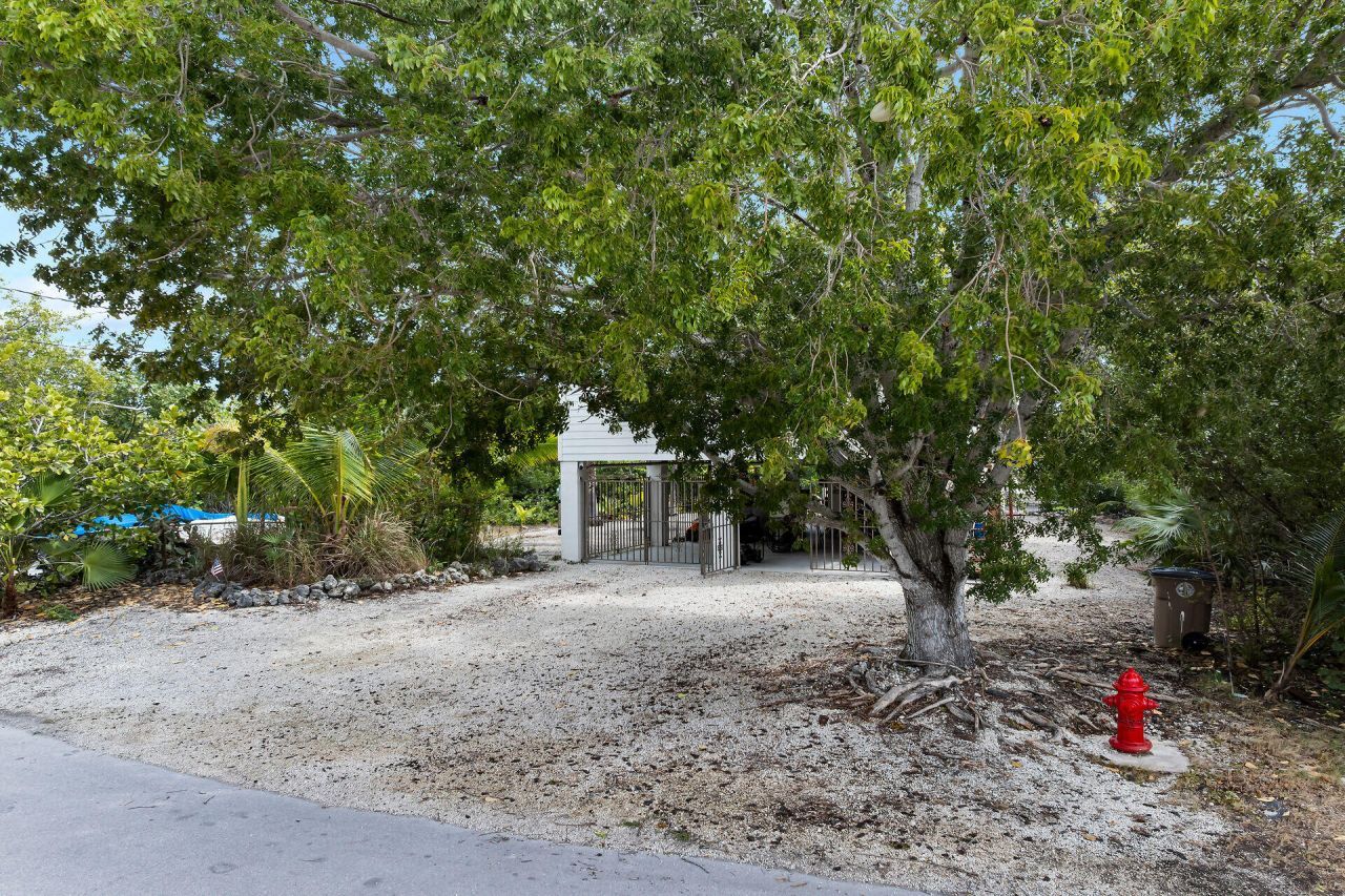 175 E Cahill Court, Big Pine Key, FL 33043 Photo