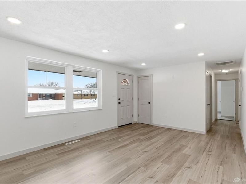 301 Lawson Avenue, New Lebanon, OH 45345 Photo 7