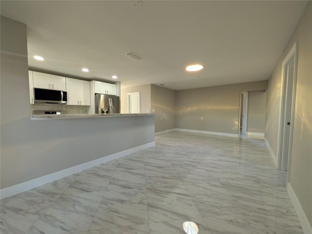 5523 Venetian Boulevard Ne, Saint Petersburg, FL 33703 Photo