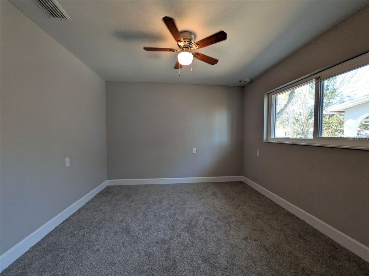 5523 Venetian Boulevard Ne, Saint Petersburg, FL 33703 Photo