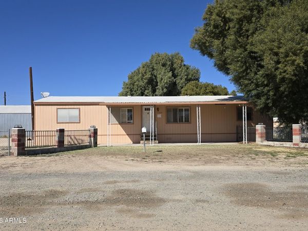 70935 DATE Avenue, Wenden, AZ 85357