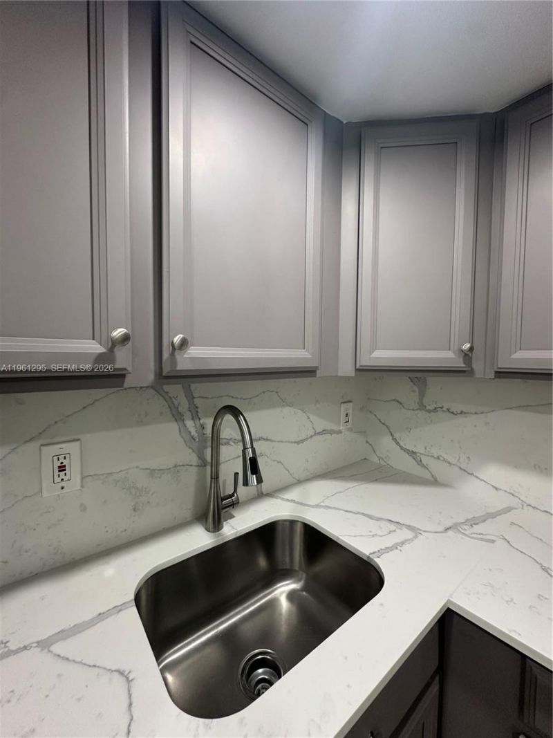 1109 NE 6th Ave, Unit 1, Fort Lauderdale, FL 33304 Photo