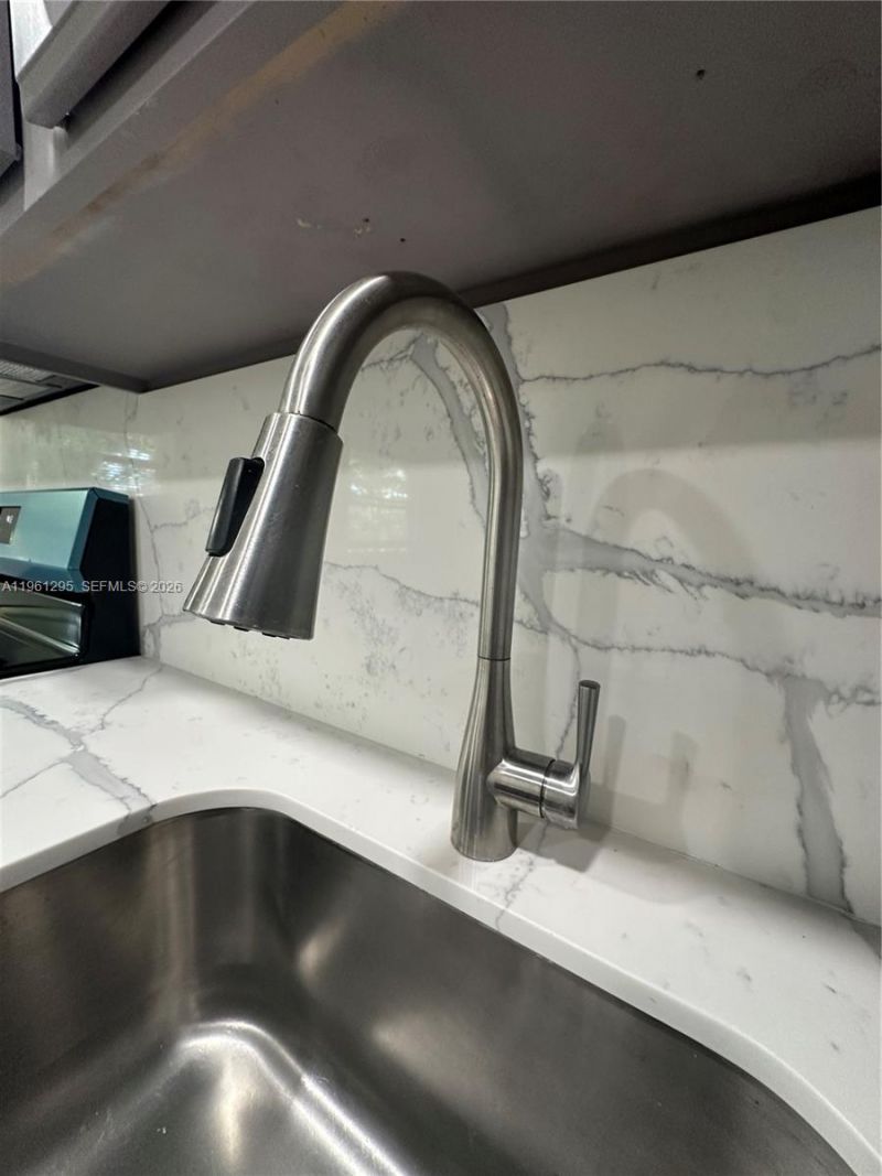 1109 NE 6th Ave, Unit 1, Fort Lauderdale, FL 33304 Photo