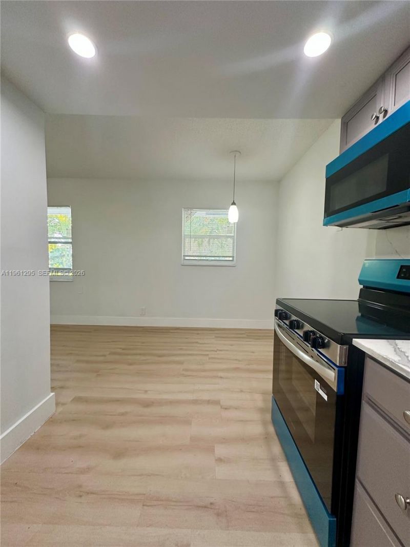 1109 NE 6th Ave, Unit 1, Fort Lauderdale, FL 33304 Photo
