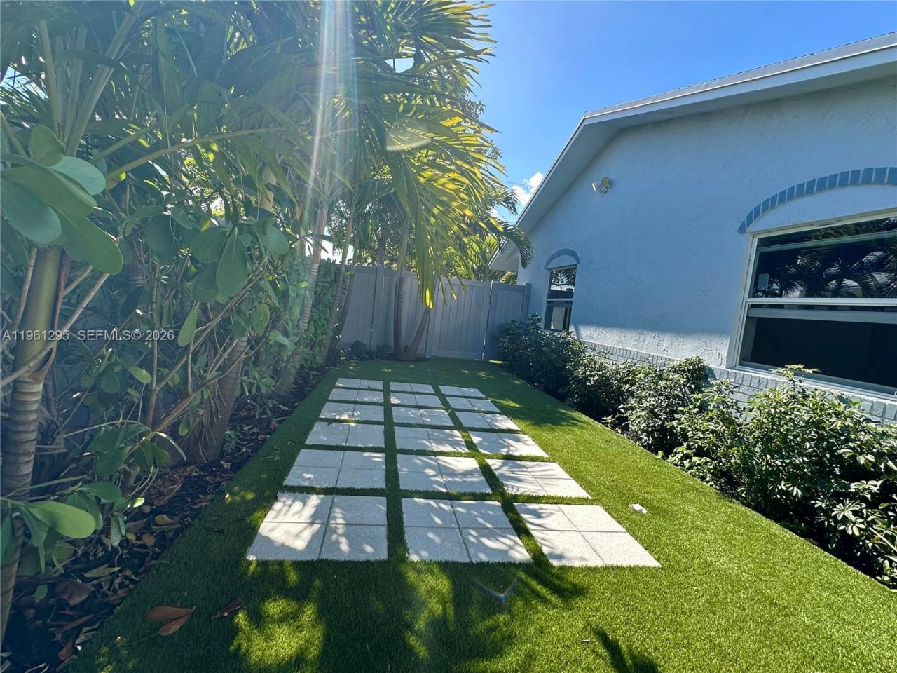 1109 NE 6th Ave, Unit 1, Fort Lauderdale, FL 33304 Photo