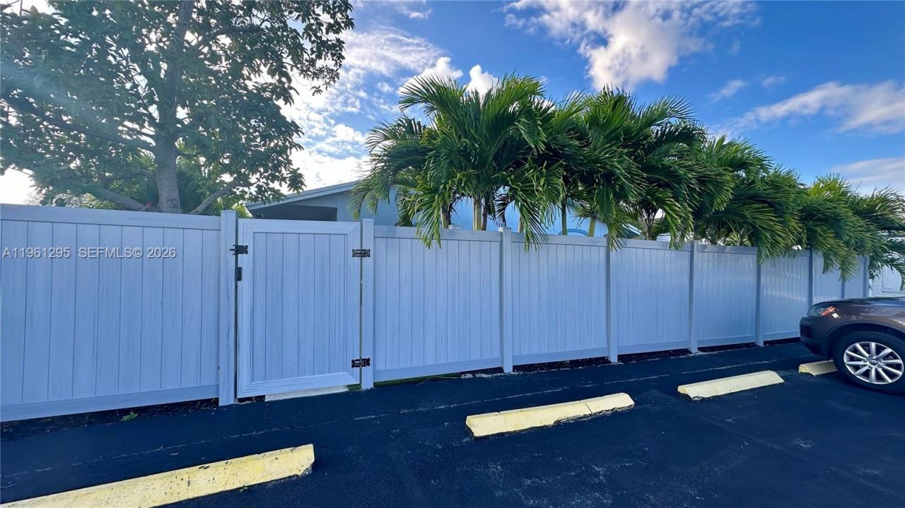 1109 NE 6th Ave, Unit 1, Fort Lauderdale, FL 33304 Photo