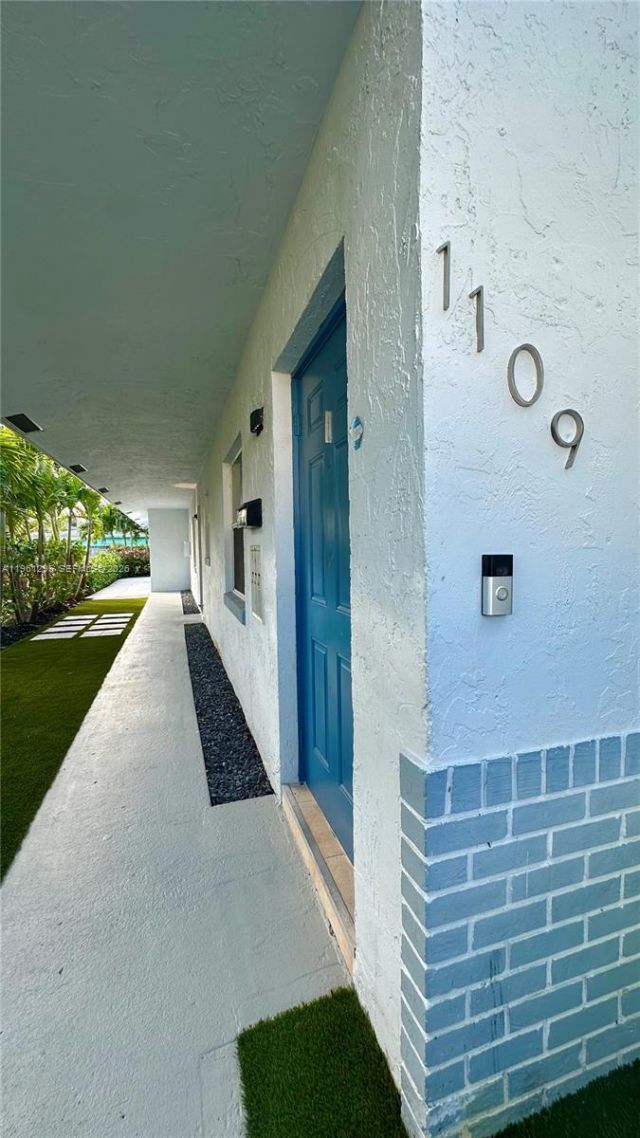 1109 NE 6th Ave, Unit 1, Fort Lauderdale, FL 33304 Photo