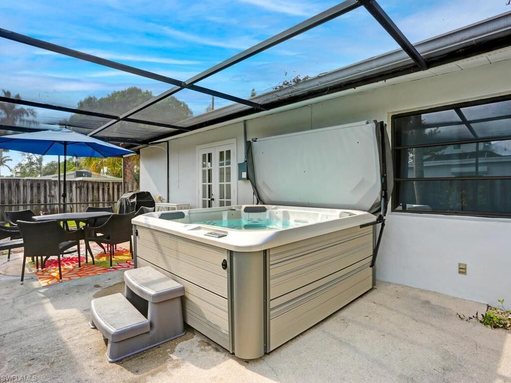 1014 Broad Ave N, Naples, FL 34102 Photo
