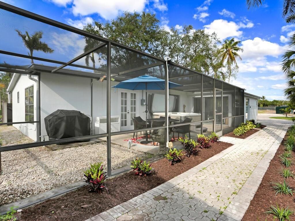 1014 Broad Ave N, Naples, FL 34102 Photo