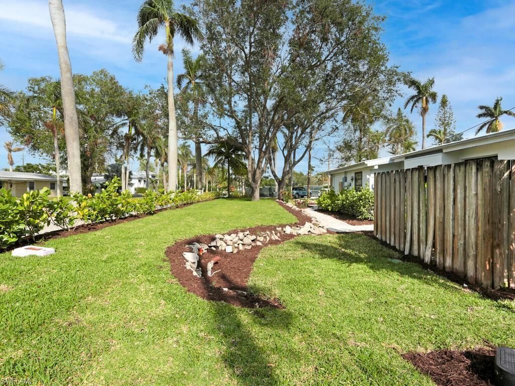 1014 Broad Ave N, Naples, FL 34102 Photo