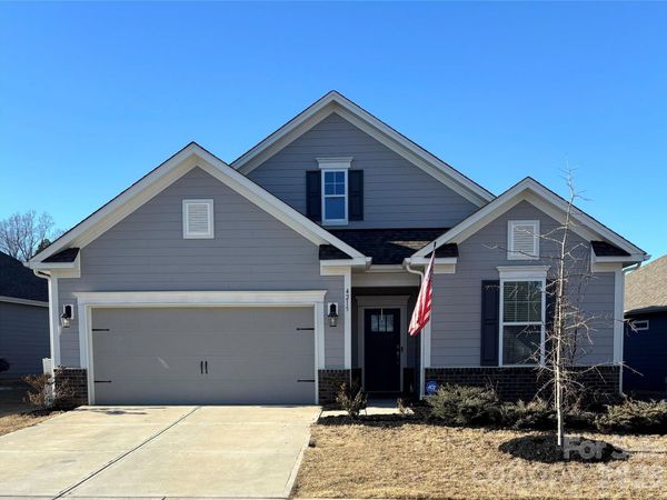 4215 Millstream Road, Denver, NC 28037