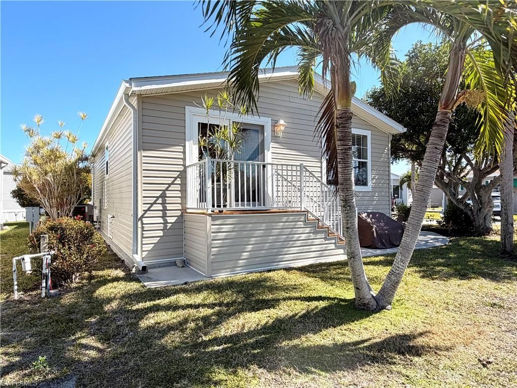 4750 Lantern Ln W, Estero, FL 33928 Photo