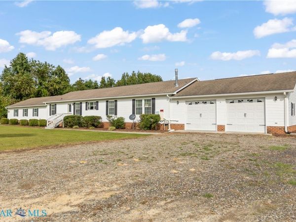 8029 Pinetta Road , Gloucester, VA 23061