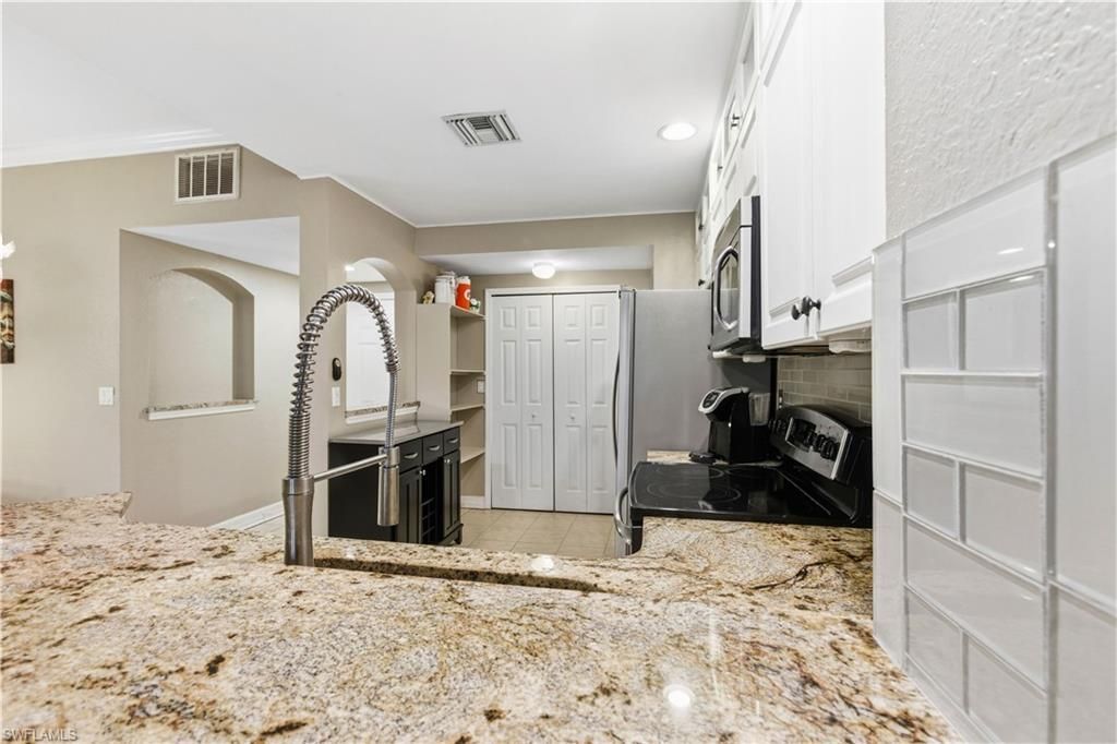 4263 Liron Ave, Unit 104, Fort Myers, FL 33916 Photo