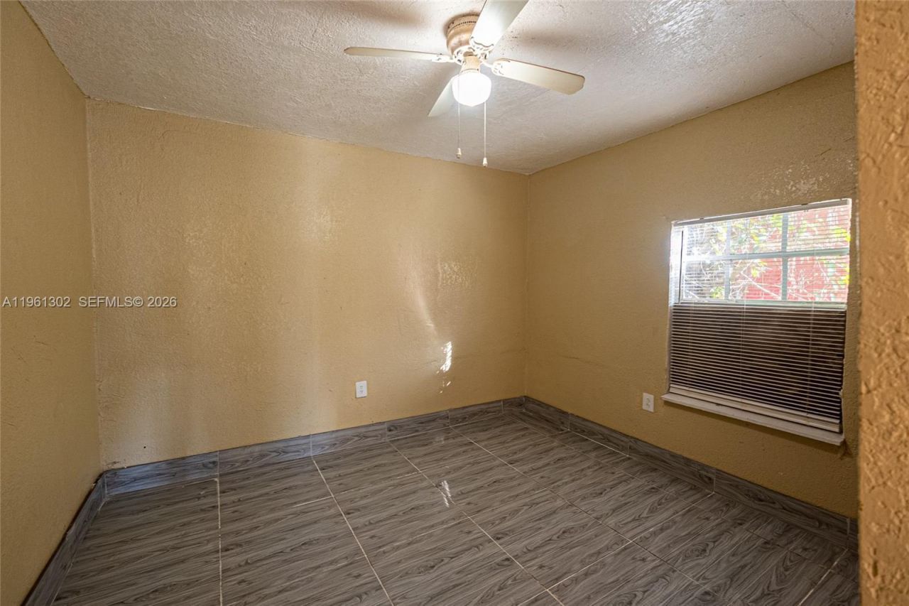 4719 NW 32nd Ave, Miami, FL 33142 Photo