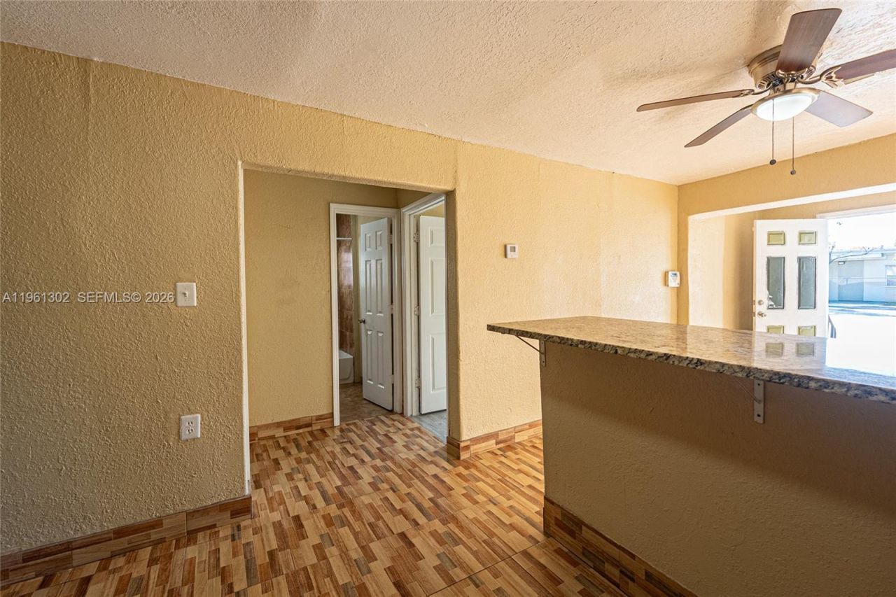 4719 NW 32nd Ave, Miami, FL 33142 Photo