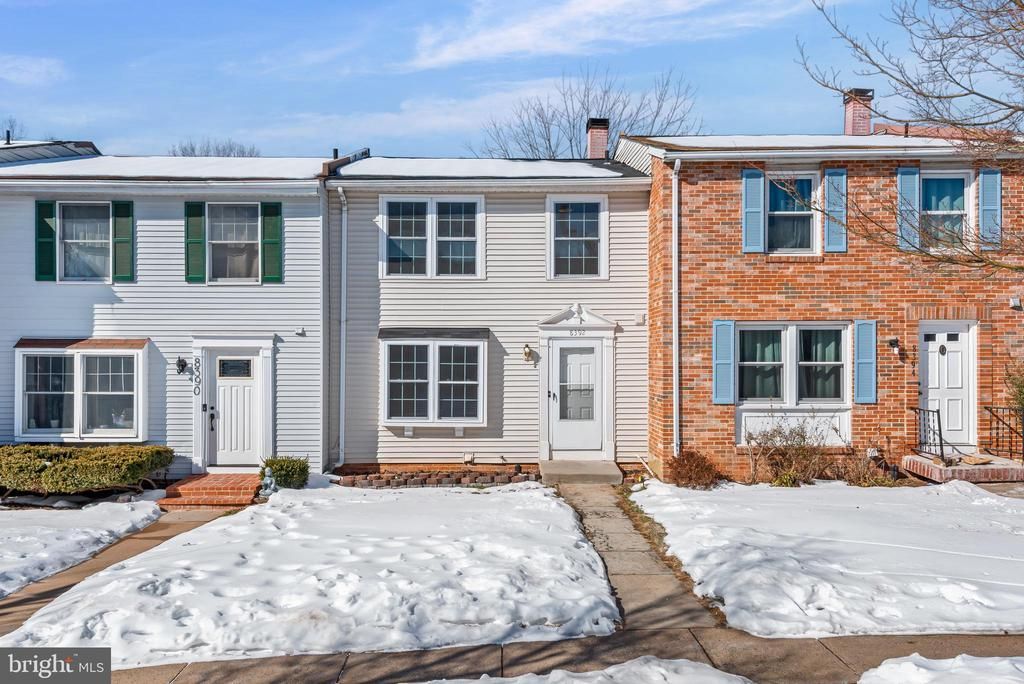 8392 Shady Grove Circle, Manassas, VA 20110 Main Photo