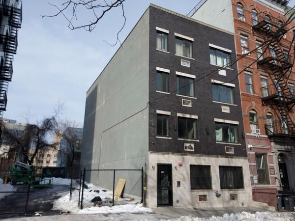 915 Eagle Avenue , Bronx, NY 10456