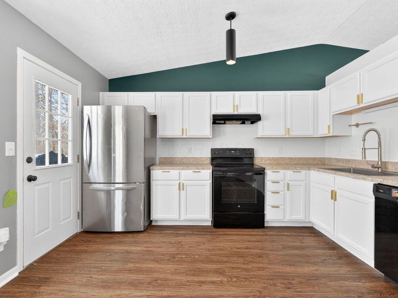 1880 Mcdowell Ridge Drive, Columbus, OH 43223 Photo 12