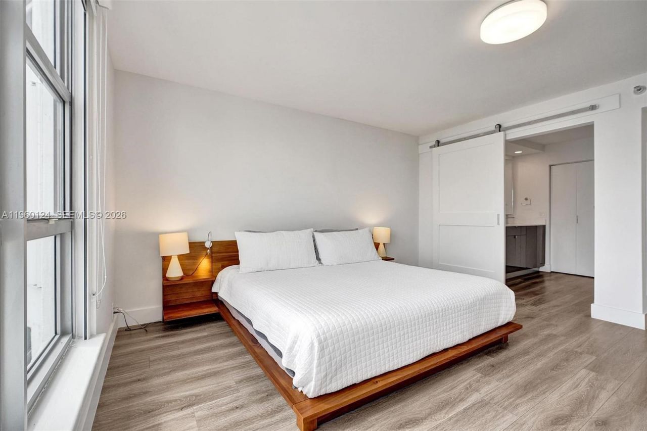 3500 Mystic Pointe Dr, Unit 3206, Aventura, FL 33180 Photo