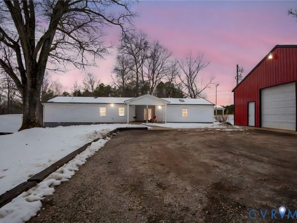 897 Willow Lake Road , Buckingham, VA 23921