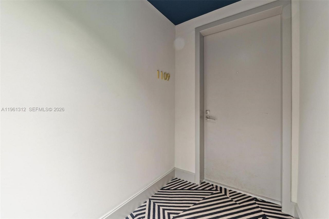 45 SW 9th St , Unit 1109, Miami, FL 33130 Photo