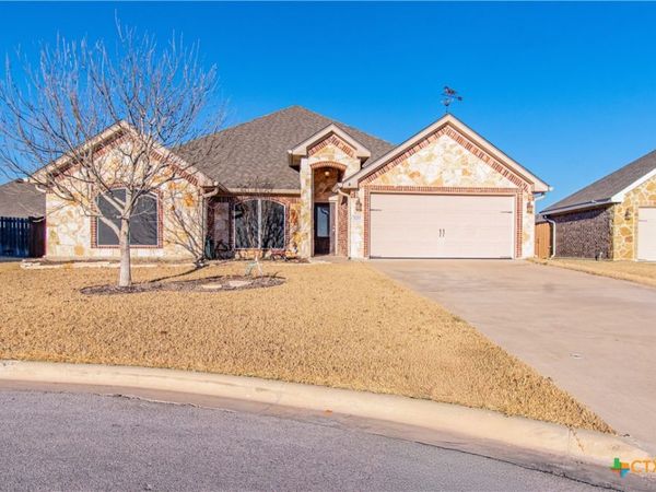 2911 Kyndal Drive, Temple, TX 76502