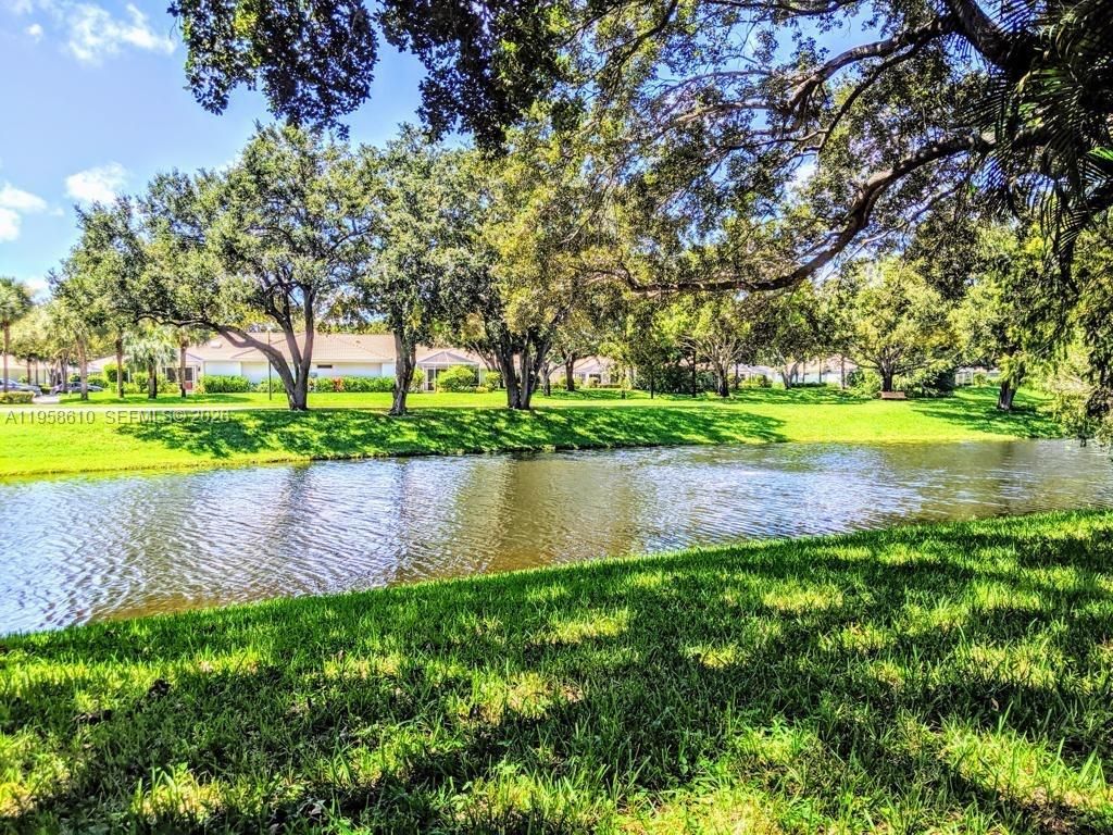 803 Silverleaf Oak Ct, Palm Beach Gardens, FL 33410 Photo