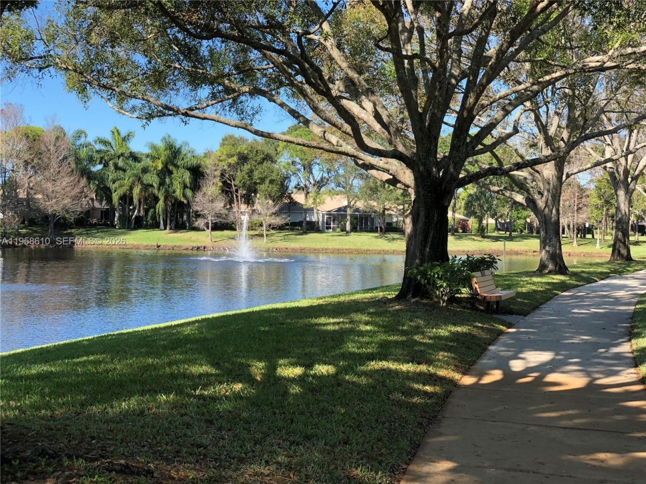 803 Silverleaf Oak Ct, Palm Beach Gardens, FL 33410 Photo