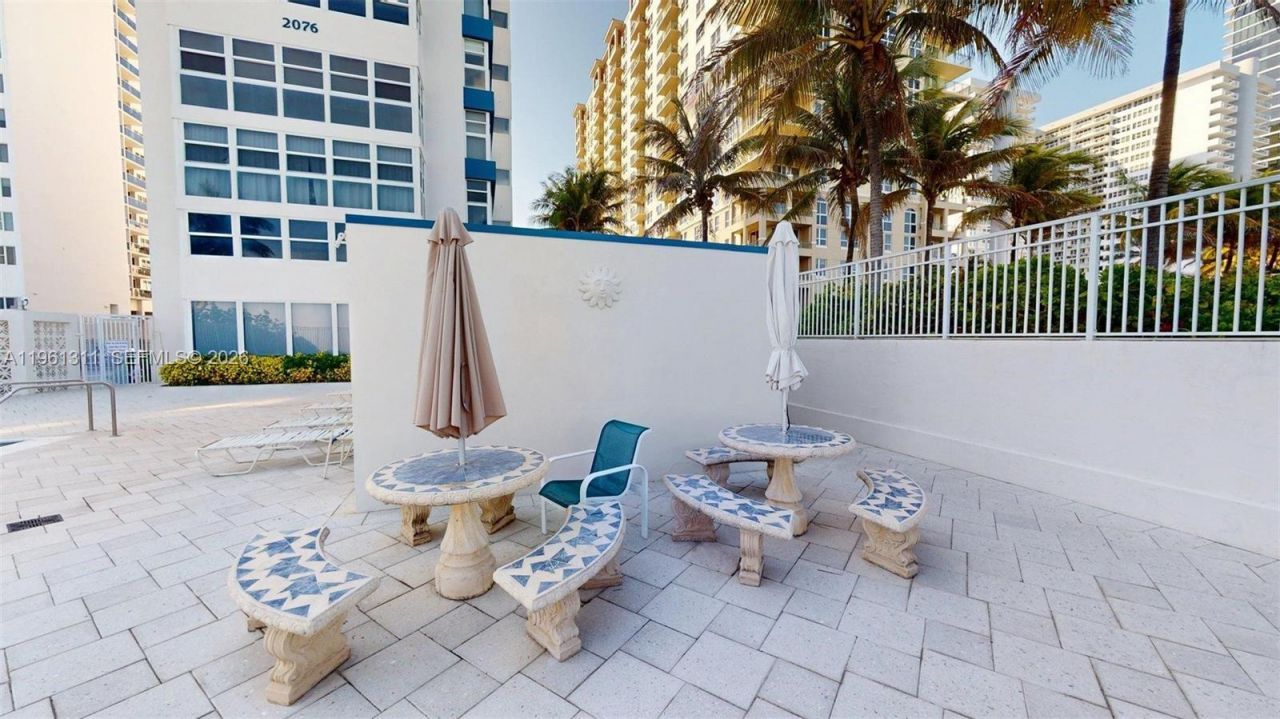 2076 S Ocean Dr, Unit 211, Hallandale Beach, FL 33009 Photo