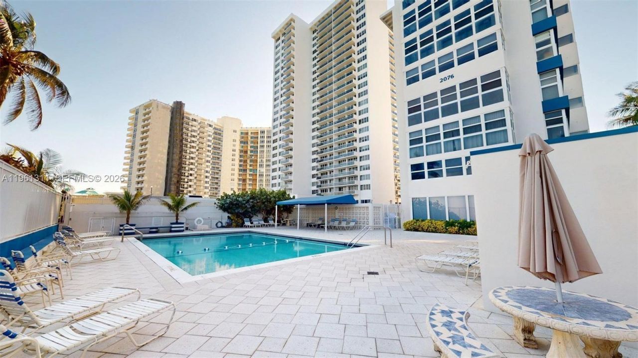 2076 S Ocean Dr, Unit 211, Hallandale Beach, FL 33009 Photo