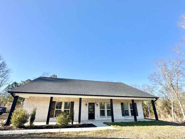 391 Scr 62 , Magee, MS 39111