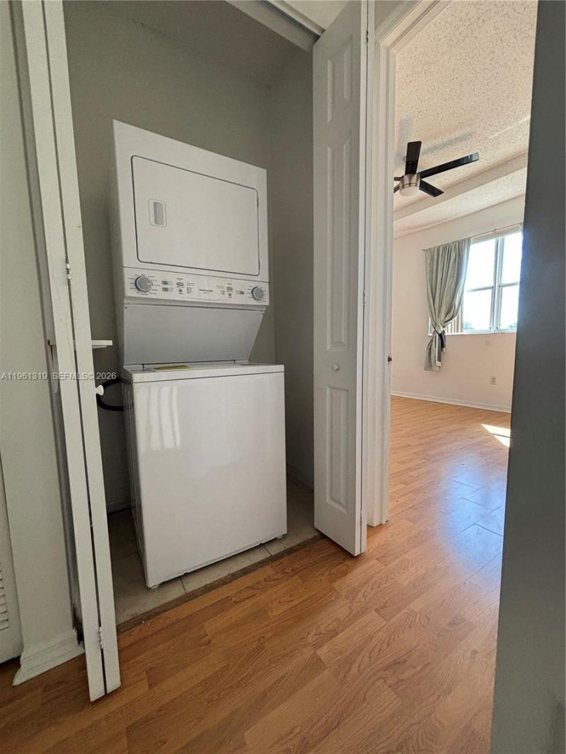 1044 NE 42nd Ter, Homestead, FL 33033 Photo