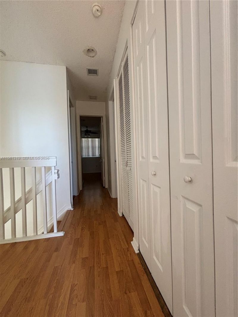 1044 NE 42nd Ter, Homestead, FL 33033 Photo