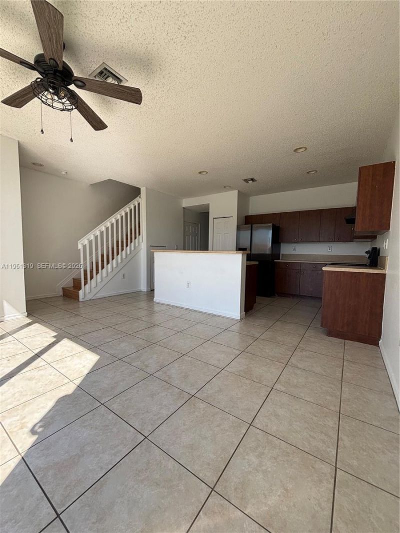1044 NE 42nd Ter, Homestead, FL 33033 Photo