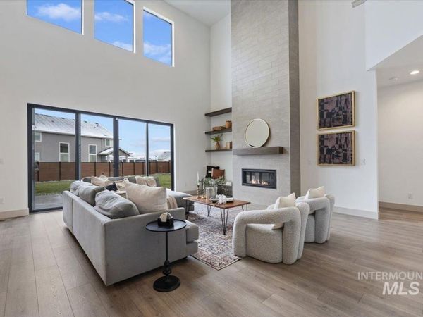 8603 W Happy Day Drive, Unit Rainier, Meridian, ID 83646