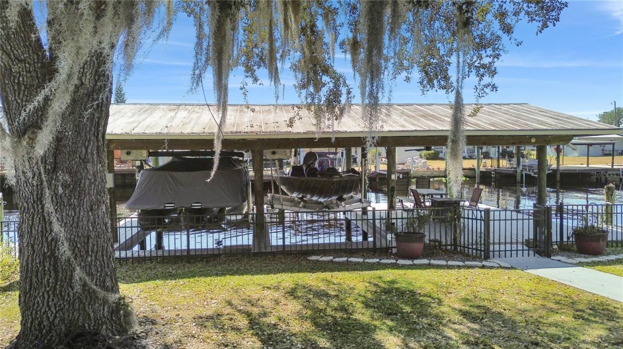 1621 Spring Garden Drive, Astor, FL 32102 Photo