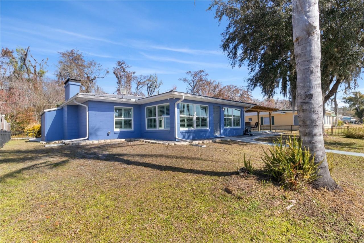 1621 Spring Garden Drive, Astor, FL 32102 Photo