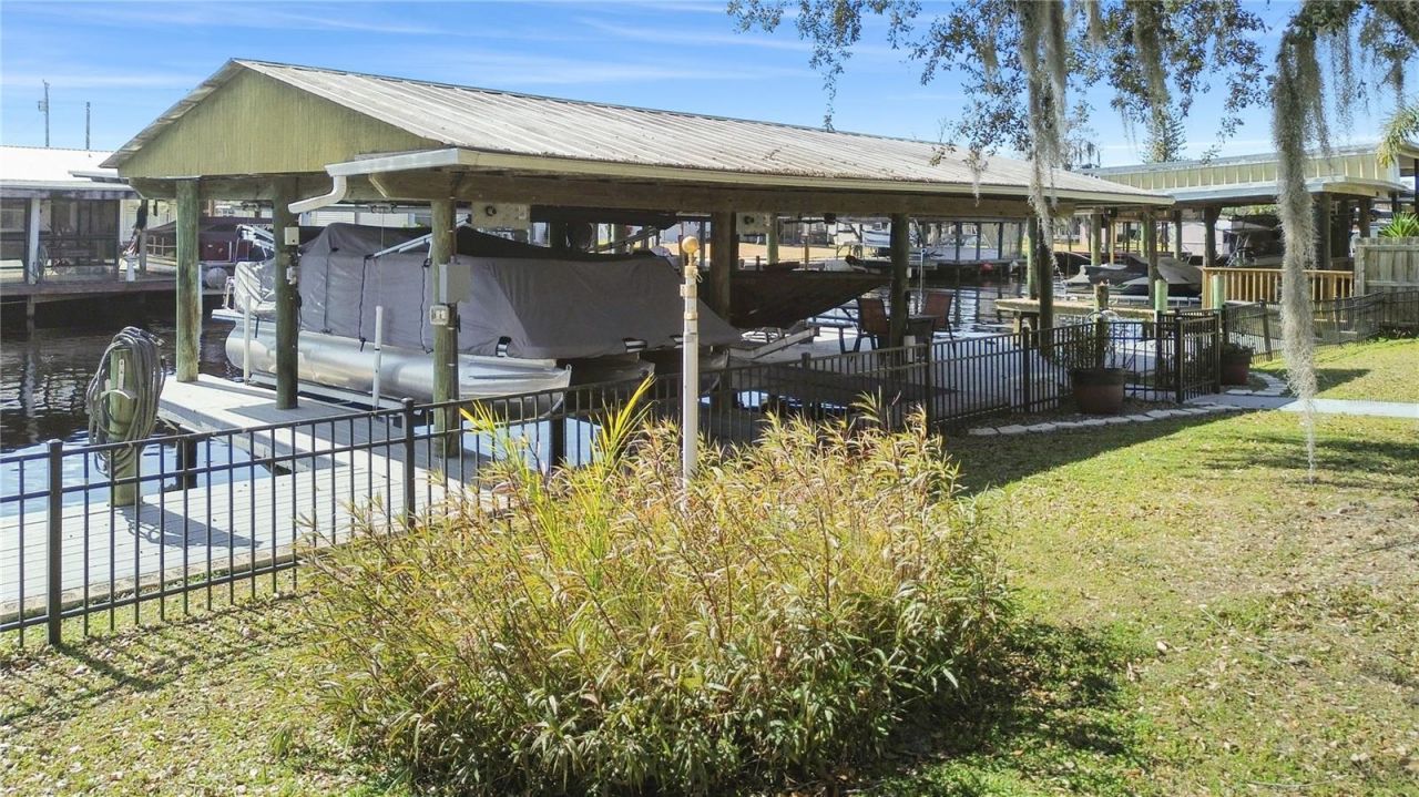 1621 Spring Garden Drive, Astor, FL 32102 Photo