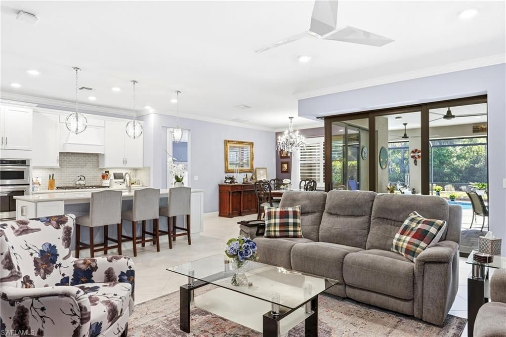 6844 Winding Cypress Dr, Naples, FL 34114 Photo