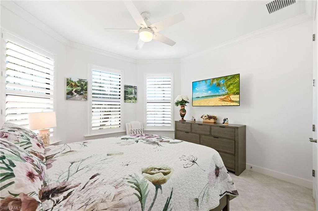 6844 Winding Cypress Dr, Naples, FL 34114 Photo